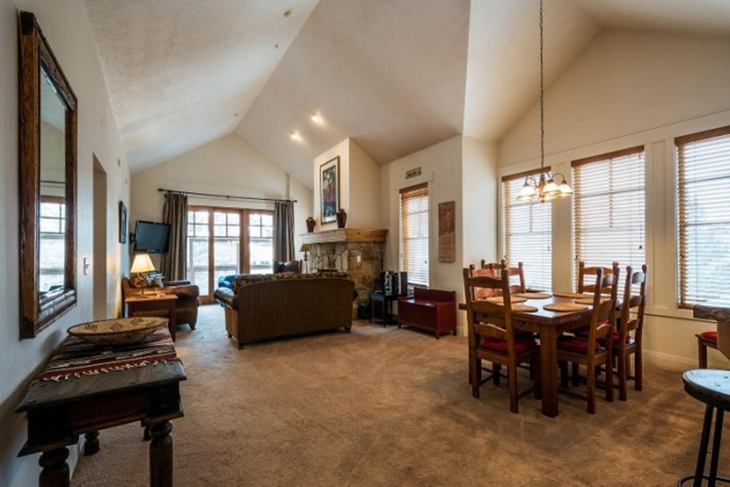Town Point Condos By Park City Vacations Ruang foto