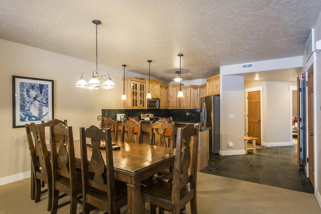 Town Point Condos By Park City Vacations Ruang foto